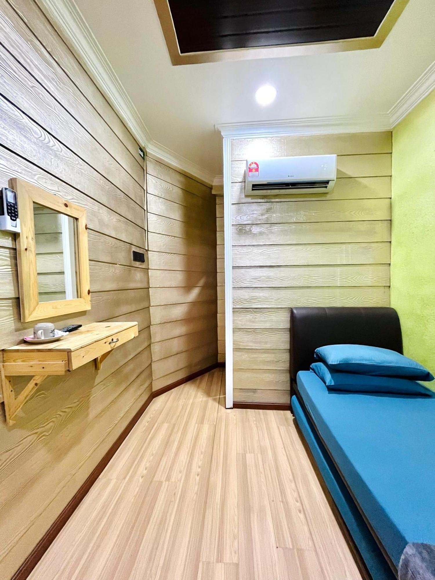 Suza Hostel Tumpat Eksteriør billede