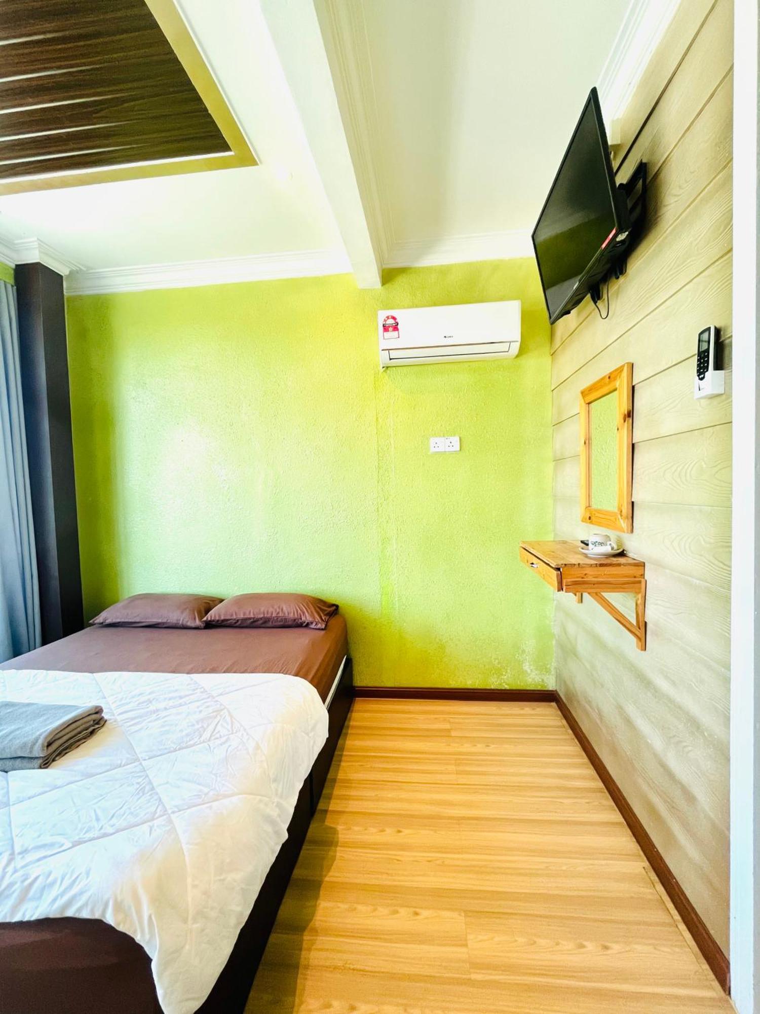 Suza Hostel Tumpat Eksteriør billede